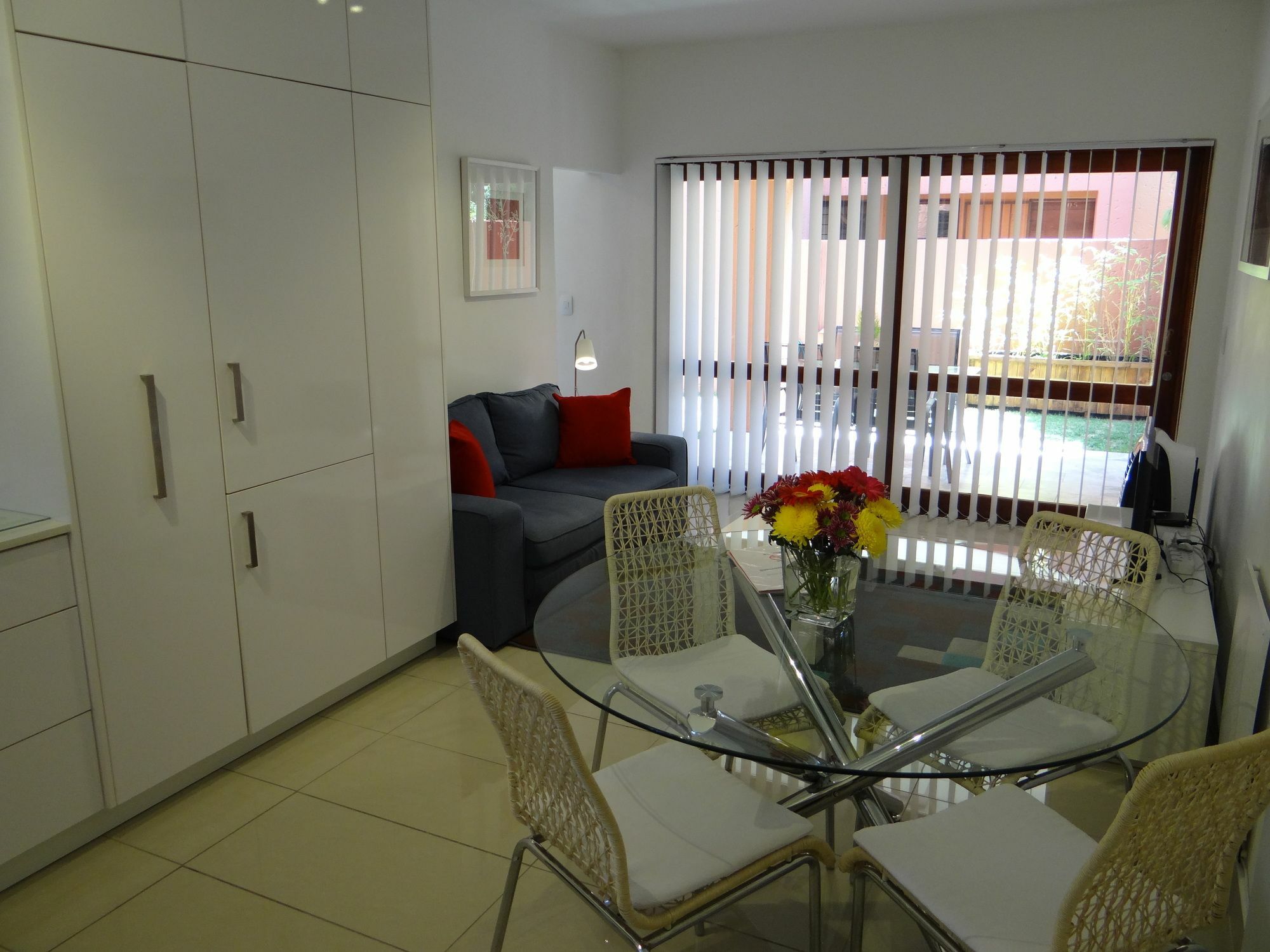 Singati Sands Sunninghill Sandton Exterior foto